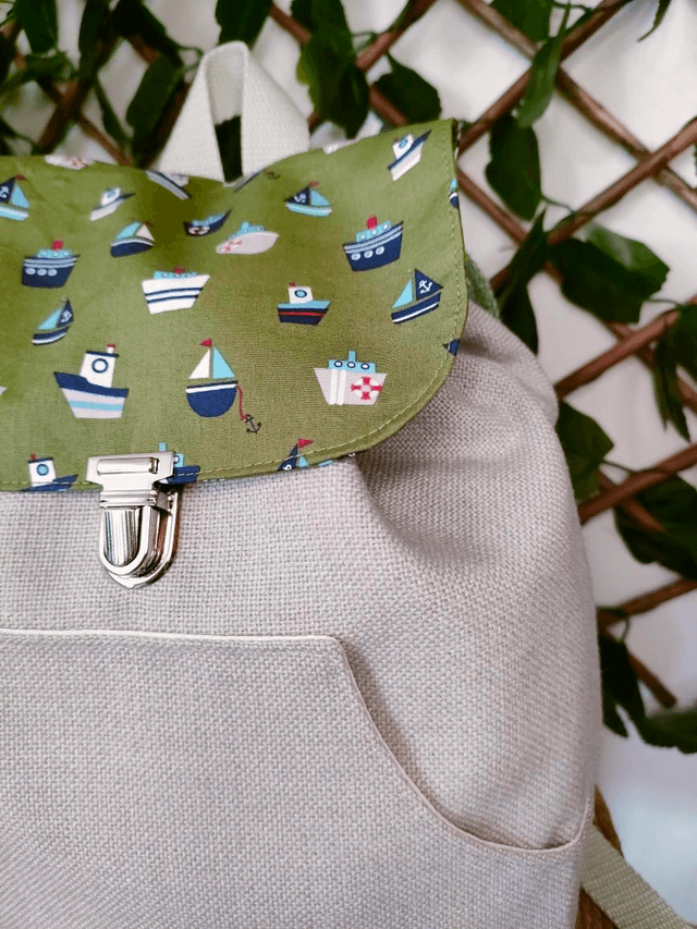 Sac à dos - poche frontale 